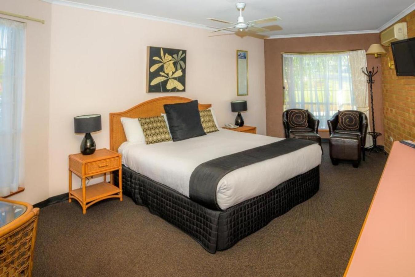 Sapphire Waters Motor Inn Merimbula Zewnętrze zdjęcie
